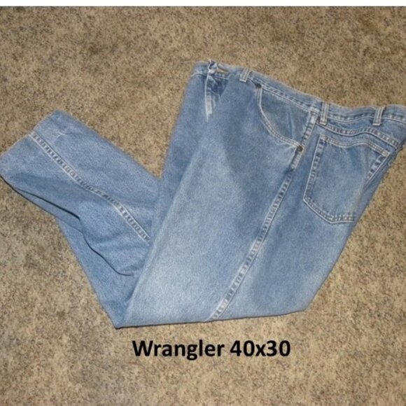 Men Size 40 x 30 - Wrangler Jeans - Picture 1 of 1